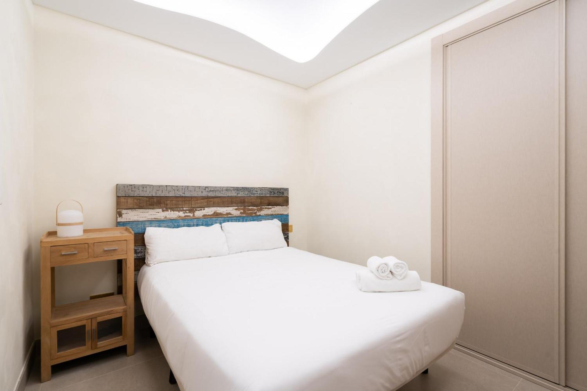 Apartamento Exclusivo En El Retiro Metro Ibiza Alquiler Temporal Мадрид Екстер'єр фото